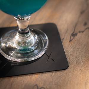 Juego de Posavasos de Cuero Genuino de Alta Gama para Restaurantes, Posavasos Redondos de Piel de Vaca con Logotipo Grabado Personalizado, Venta al Por Mayor GLC-0089 - Product Image 1