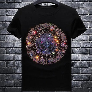 Camiseta de algodón 100% con diseño moderno, corte holgado y pedrería para hombre, ropa informal, logotipo impreso a color personalizado, camiseta con pedrería. - Product Image 1