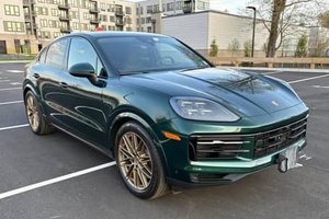 ข้อเสนอสุดพิเศษ รถมือสอง Porsche Cayenne S E-Hybrid Coupe ปี 2025 - Product Image 2