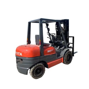 Montacargas Toyota Usado en Excelentes Condiciones, 3 Toneladas, Rodamiento de Motor de 3 Etapas, Capacidad de Carga Nominal, Alcance de 4 Metros - Product Image 1