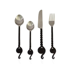 Ensemble de couverts en métal au design minimaliste pour la maison, la salle à manger, la table de restaurant et les accessoires de cuisine modernes - Product Image 5