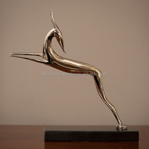 Petit Cléopâtre Sculpture - Product Image 3