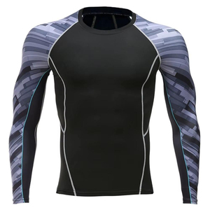 Nouveau design de rashguard pour la gym et l'entraînement, rashguard à manches longues avec impression par sublimation. - Product Image 1