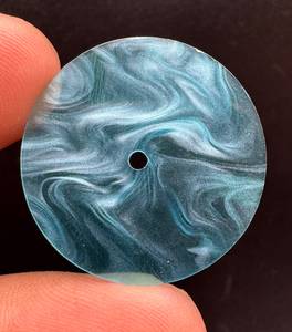 Esfera de Reloj con Piedra Azul MOP Creada en Laboratorio, 30 mm, 0.70 mm, Gema con Orificio Central de 2 mm para Relojes de Lujo Personalizados por K Gems - Product Image 4