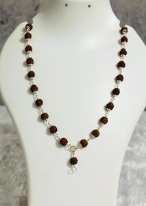 Collar de Rudraksha Natural con Baño de Plata, Joyería Religiosa para Meditación y Oración, para Hombres y Mujeres, con Tapa Plateada - Product Image 1