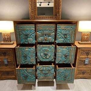Commode en bois massif sculptée, meuble de rangement modulaire extensible, buffet de style farmhouse pour chambre et salon, console à 9 tiroirs - Product Image 4