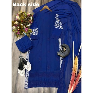 งานปักผ้าจอร์เจียสำหรับนักออกแบบพื้นล่างสุดด้วยสีฟ้า - Product Image 4