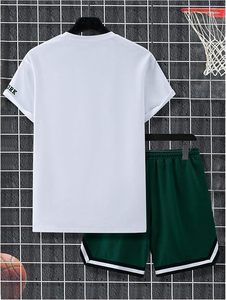 Conjunto Deportivo de 2 Piezas para Hombre, Camiseta de Manga Corta con Estampado de Letras y Números y Pantalones Cortos con Cordón - Product Image 3