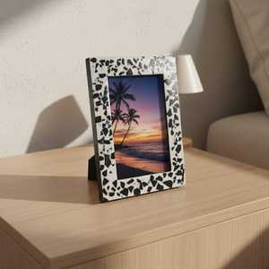 Cadre photo rectangulaire en résine noire et blanche de qualité supérieure, fait main, taille personnalisée, affichage vertical pour décoration intérieure de luxe - Product Image 1