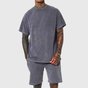 Conjunto de Ropa Deportiva Casual de Invierno para Hombre, Venta al por Mayor, Camiseta Transpirable de Secado Rápido y Pantalones Cortos, Conjunto de Dos Piezas, Color Personalizado - Product Image 1