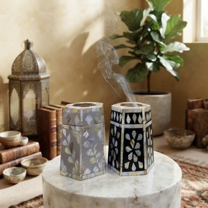 Soporte de Incienso Religioso de Sándalo con Incrustaciones de Madreperla, Hecho a Mano y Ecológico, para Aromaterapia con Oud, para el Hogar - Product Image 1