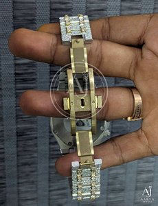 Reloj de Pulsera Cronógrafo de Cuarzo de Lujo con Aspecto de Diamantes, Cristal de Zafiro, Acero Inoxidable, Estilo Hip Hop - Product Image 3