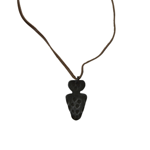 Collar con colgante espiral de hierro forjado a mano estilo vikingo gótico, chapado en plata, con cordón de metal pesado, a bajo precio. - Product Image 3
