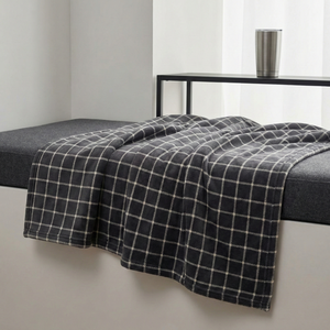 Mantas de Franela Teñidas Ecológicas para Hoteles, Pedidos al por Mayor, Logotipo Personalizado, Mantas Cálidas y Sostenibles para Resorts - Product Image 1