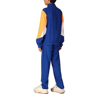 Survêtement personnalisé avec impression sérigraphique, coupe-vent à rayures, sweat à capuche, short de survêtement taille haute en nylon avec bande élastique - Product Image 3