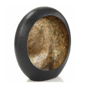 Portavelas negro y dorado para huracanes, diseño único en negro y dorado, brinda una sensación contemporánea, soporte para luz de té, sala de estar para el hogar - Product Image 5