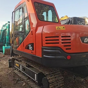 รถขุดตีนตะขาบ Doosan DX80 มือสอง เครื่องยนต์ยันมาร์ 6 ตัน บุ้งกี๋ 0.22-0.25 ลบ.ม. อุปกรณ์ก่อสร้าง รุ่นปี 2022 - Product Image 1