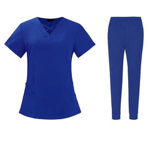 Uniformes de travail pour le personnel médical, vêtements d'hôpital pratiques et confortables, uniformes de travail qui favorisent la mobilité - Product Image 1