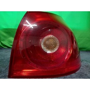 Feu arrière droit d'occasion pour Golf 1K6945096AC - Product Image 1