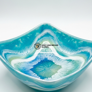 ชามตกแต่งทรงโค้งสีน้ำเงินสวยหรู เป็นมิตรกับสิ่งแวดล้อม ทำด้วยมือ ชามเสิร์ฟผลไม้ดีไซน์ทันสมัย สำหรับโต๊ะอาหารและห้องครัว - Product Image 4