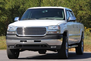 GMC Sierra 2500HD SLT Crew Cab 4x4 Usada, Año 2002, Motor V8 Turbodiésel de 6.6 Litros, 4WD, Propiedad de California - Product Image 2