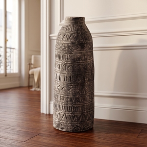 Jarrón de suelo rústico Bali gris carbón antiguo, cilíndrico alto, con patrón geométrico tallado, cerámica artesanal, estilo azteca tribal bohemio para el hogar - Product Image 3