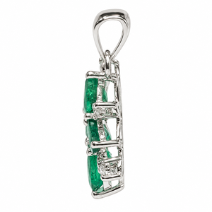 Colgante de Esmeralda en Forma de Pera con Diamantes Redondos Engastados en Plata de Ley 925 con Baño de Rodio, Joyería Clásica de Lujo para Mujer - Product Image 3