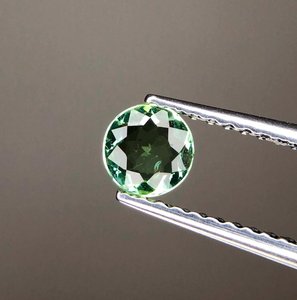 Magnifique pierre précieuse de tourmaline Paraiba naturelle du Mozambique, certifiée bleu vert néon, pierre brute pour bijoux fins - Product Image 1