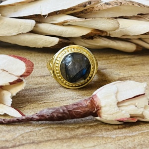 Latest Fashionable Labradorite Brass <b>Ring</b> 18k Gold Plated Vintage Chunky <b>Ring</b> Wholesale <b>Ring</b> For Women Solitaire <b>Statement</b> <b>Ring</b> - Product Image 1