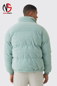 เสื้อโค้ทพัฟเฟอร์คอเต่าผ้าฟลีซสีเขียวอมเทา กันลม อุ่นสบาย เหมาะสำหรับฤดูหนาว คุณภาพสูง พร้อมกระเป๋าสำหรับผู้ชาย - Product Image 2