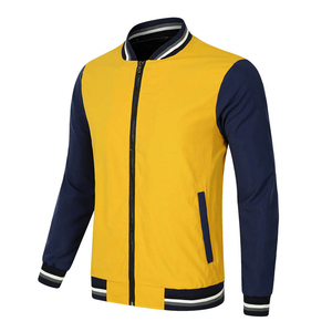 Chaqueta de Invierno Varsity para Hombre de Alta Calidad, Cuello Alto, Transpirable, Hecha de Algodón y Lana, Fabricada en Pakistán, Nueva y Moderna - Product Image 1