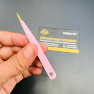 Pinzas de depilar puntiagudas de acero inoxidable color oro rosa, pinzas de acero inoxidable con diseño de corazón rosa, pinzas ultraafiladas. - Product Image 3