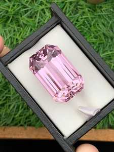 Piedra suelta de kunzita rosa natural, corte de precisión, alto brillo, para la fabricación de joyas, anillos, colgantes y sanación. - Product Image 1