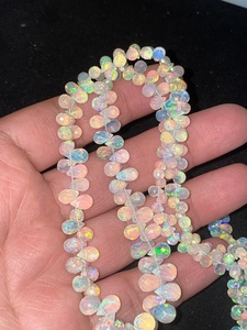 Perles en opale blanche naturelle éthiopienne à facettes en forme de poire, taille 5*7mm à 6*9mm, perles de pierre tendance pour la fabrication de bijoux en gros - Product Image 3