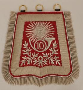 Badges brodés en fil d'or sur mesure, à coudre ou thermocollants, drapeau brodé en fil d'or fait main - Product Image 1