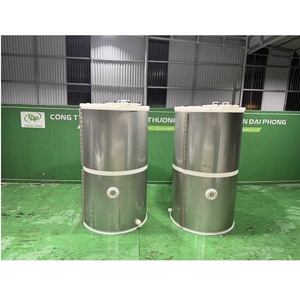 Tanques cilíndricos de PE y HDPE para agua, aceite y combustible de Vietnam Plastic Chemicals con 1 año de garantía. - Product Image 5