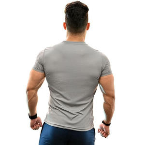 Custom Polyester Spandex Lightweight Slim Fit Raglan Sleeve Muscle Dry Fit Training Tops Running Gym <b>Compression</b> T Shirt for Men - Product Image 6