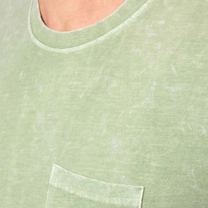 เสื้อยืดโอเวอร์ไซส์สไตล์วินเทจสำหรับผู้ชาย ผ้าฝ้าย 100% ล้างสีแบบ Stone Washed ขอบเสื้อแบบ Ringer ผลิตโดยผู้ผลิตเสื้อผ้าสตรีทแวร์ ขายส่ง - Product Image 4