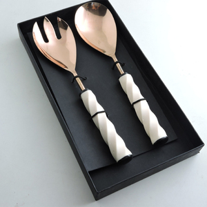 Cuillère et fourchette à salade en acier inoxydable, design moderne, manche en résine, ustensiles de luxe pour la cuisine moderne, la maison et l'hôtel. - Product Image 1