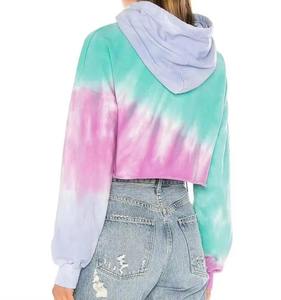 Conjunto de Sudadera con Capucha y Pantalones Cortos de Felpa de Primera Calidad para Mujer, con Estampado Tie Dye - Product Image 5