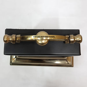 Reloj de Mesa de Metal de Alta Calidad, Diseño Moderno de Cuarzo, Forma Geométrica, Accesorios de Escritorio - Product Image 4