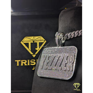 จี้ YEZZZER แบบสั่งทำพิเศษ ประดับเพชร VVS Lab Grown ระดับพรีเมียม เครื่องประดับสตรีทแวร์ โดย Trisha Jewels - Product Image 1