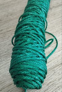 <b>Green</b> PP Twist Rope Twine Roll for Tomato Staking Vegetable Farming - Product Image 3