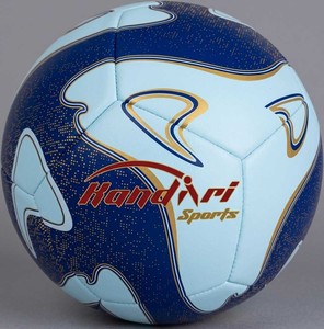 ลูกฟุตบอลพับได้ KANDARI SPORTS น้ำหนักเบา ทำจาก PU  สามารถใส่ลมออกได้  พร้อมโลโก้สั่งทำ สำหรับของขวัญองค์กร ฝึกซ้อมกลางแจ้ง และการแข่งขัน - Product Image 1