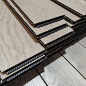 Suelo Laminado de Fibra de Carbono y Madera de Ingeniería 100% Impermeable, 12 mm <span class=keywords><strong>AC4</strong></span> 900 kg/M HDF, Suelo Laminado de Madera - Product Image 5