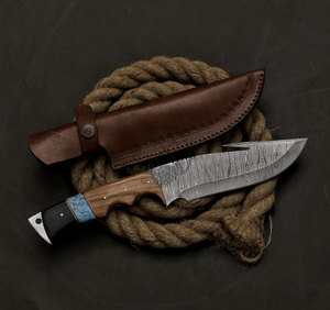 NEW FRIENDS INDUSTRIES Nouvelle édition Couteau de chasse à dépecer en acier Damas fait main sur mesure, lame de 6 pouces, ambidextre - Product Image 4