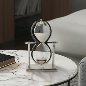 Sablier en acier inoxydable au design minimaliste, fait main, pour un chronométrage précis - Product Image 6