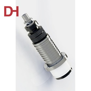 Husillo de Fresado Vertical CNC de Alta Rigidez de 10000 RPM con Junta de Punta BT40, Precisión de 300 mm X 0.008 mm, 1 Año de Garantía - Product Image 5