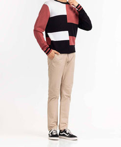 Pull-over décontracté pour homme en coton 100% élégant, tricot chaud avec logo frontal, idéal pour l'hiver (OEM) - Product Image 2