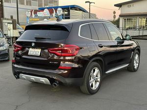 BMW X3 s-Drive-30i d'occasion propre, modèle 2020 - Product Image 3